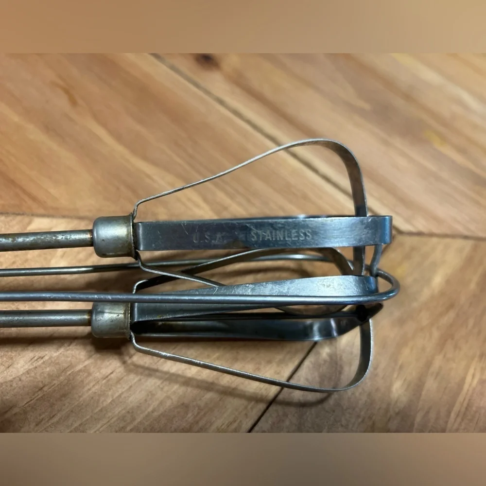 Vintage Handheld Egg Beater stainless steel Made in the USA